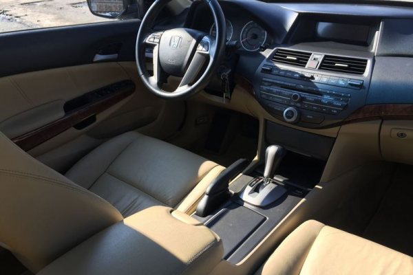 фото HONDA ACCORD