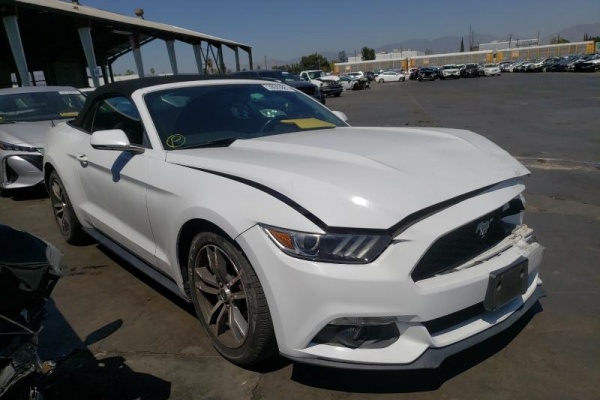 фото Ford Mustang