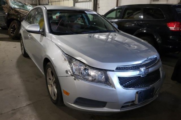фото Chevrolet Cruze LT