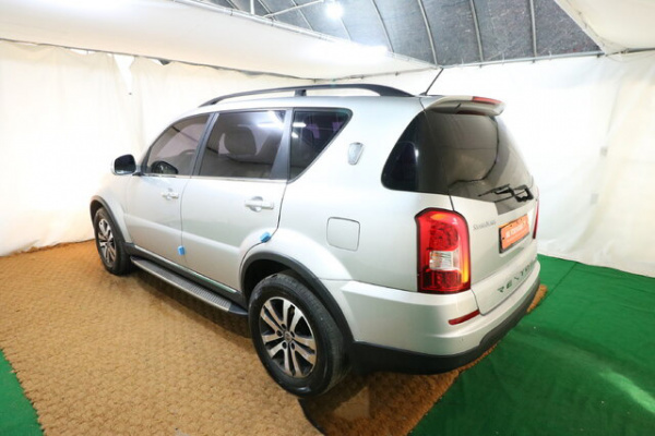 фото Ssangyong Rexton