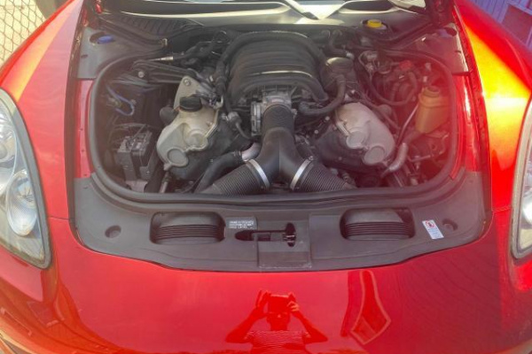 фото PORSCHE PANAMERA 2