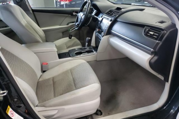 фото Toyota Camry HYBRID