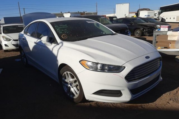 фото Ford Fusion SE