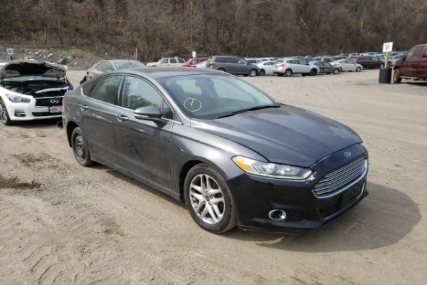 фото Ford Fusion SE