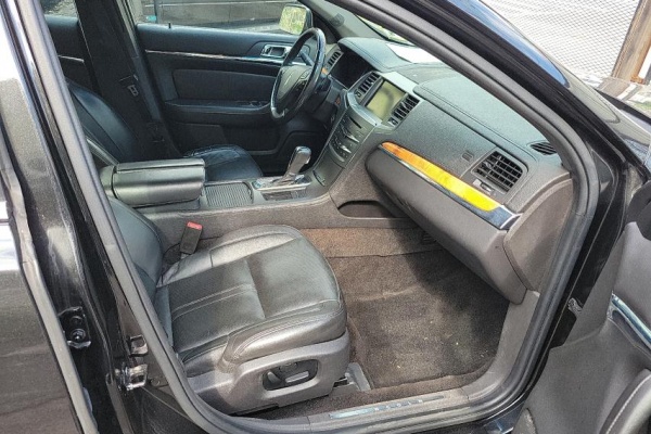 фото Lincoln MKS