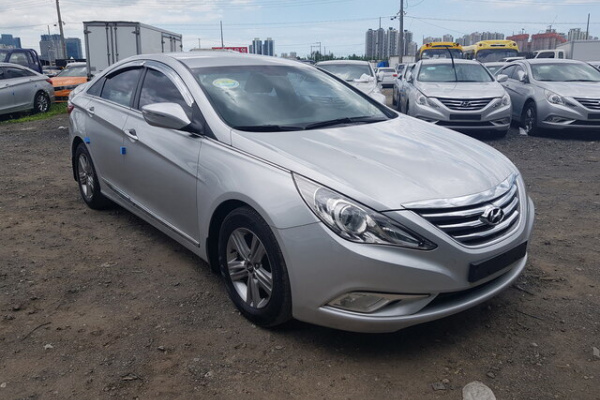 фото Hyundai Sonata