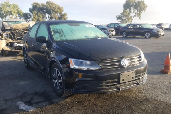 фото Volkswagen Jetta SE