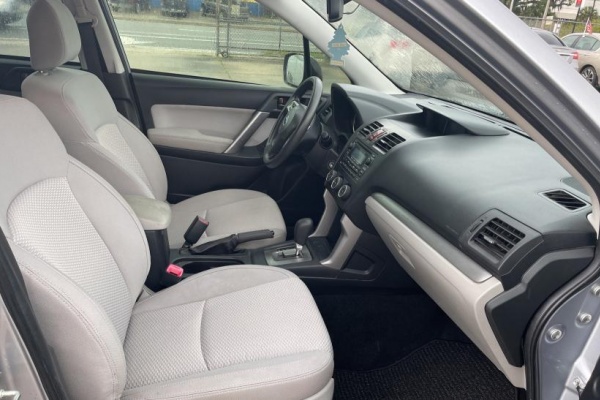 фото Subaru FORESTER 2.5I