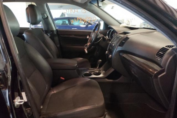 фото Kia SORENTO EX