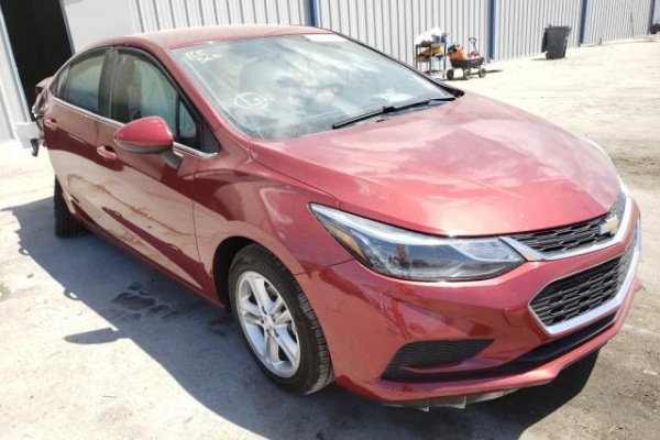 фото Chevrolet Cruze LT