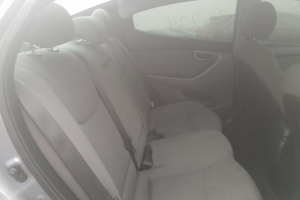 фото Hyundai Elantra SE