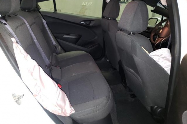 фото Chevrolet Cruze LT