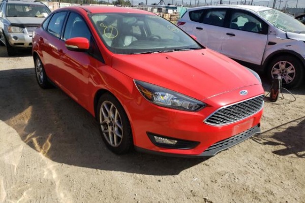 фото Ford Focus SE