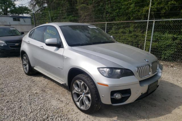 фото BMW X6 XDRIVE50I
