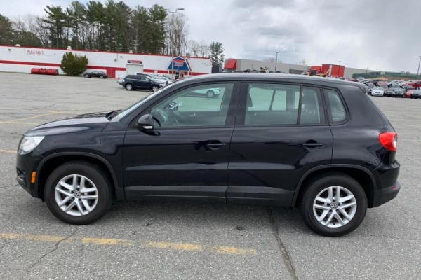 фото Volkswagen Tiguan S