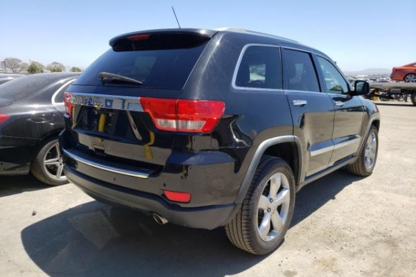 фото JEEP GRAND CHEROKEE OVERLAND