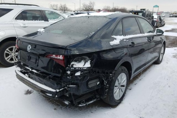 фото Volkswagen Jetta S