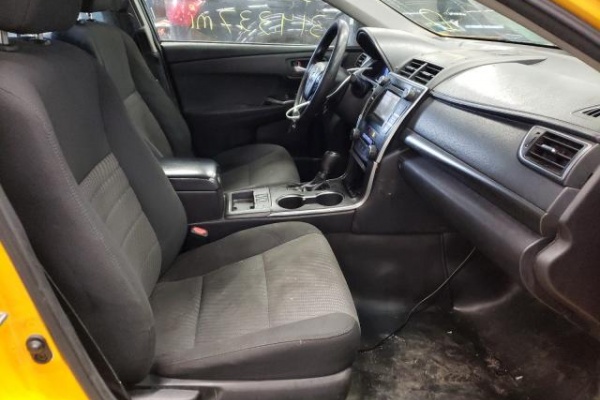 фото Toyota Camry HYBRID