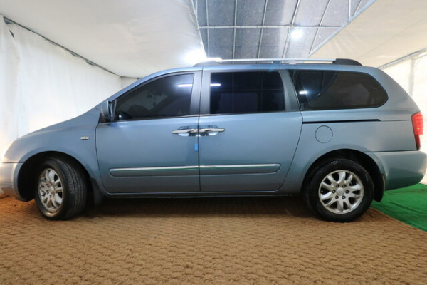 фото KIA CARNIVAL GRAND GSX