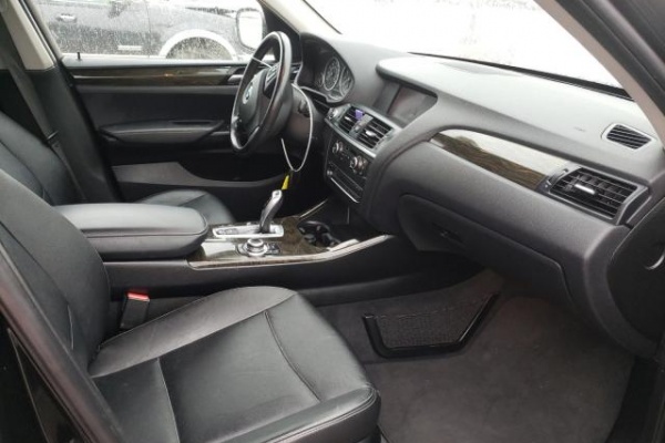 фото BMW X3 XDRIVE28I