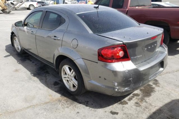 фото Dodge AVENGER SE