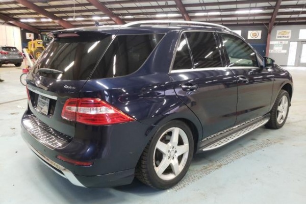 фото Mercedes-Benz ML 350 4MATIC
