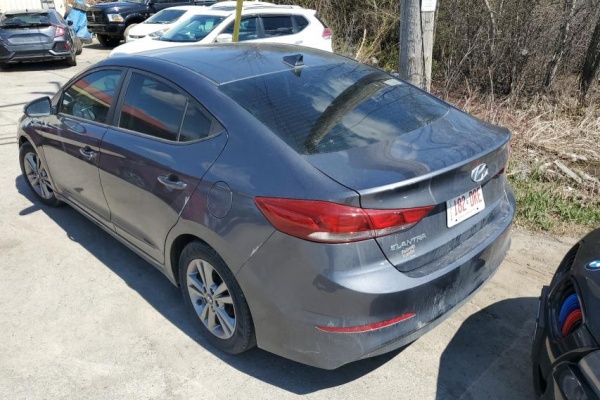 фото Hyundai Elantra SEL