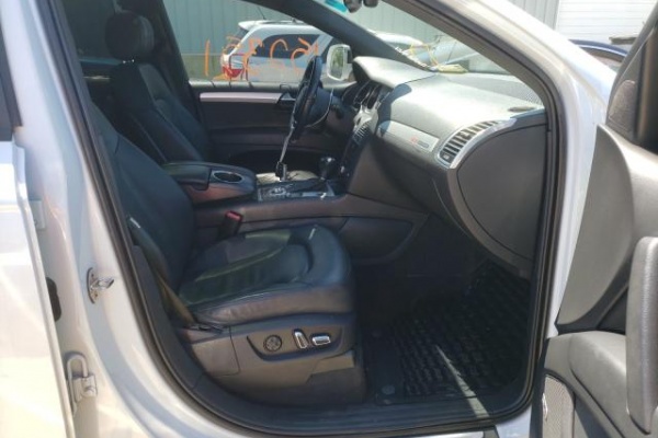фото Audi Q7 PRESTIGE