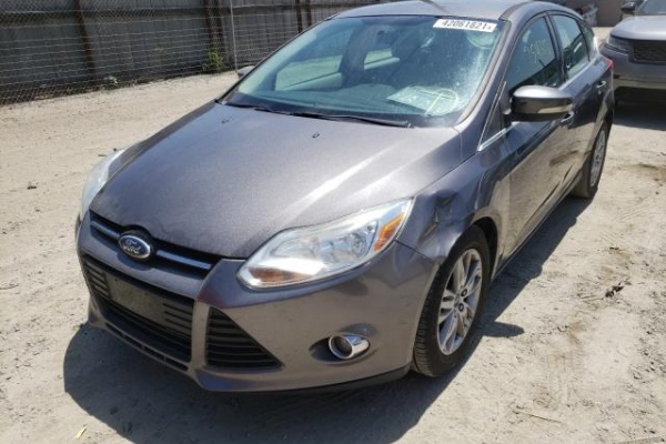 фото Ford Focus SEL