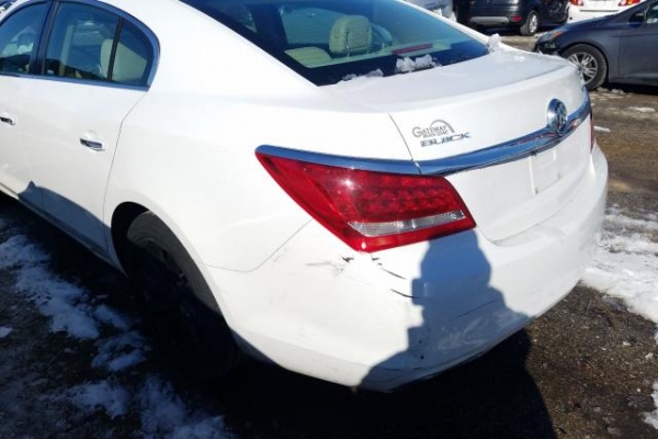 фото Buick LACROSSE