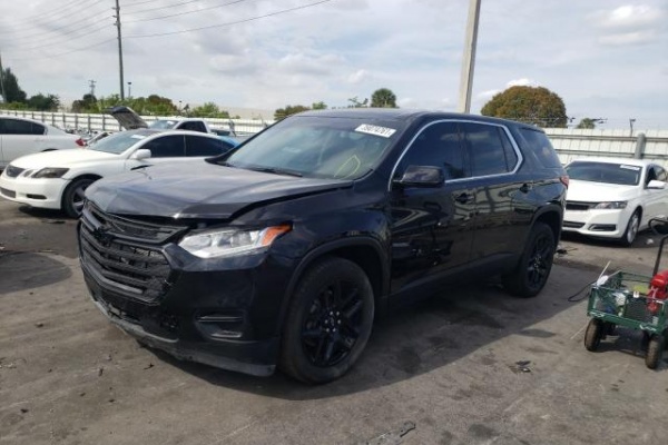 фото Chevrolet Traverse LS