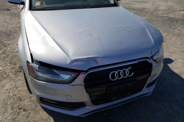 фото Audi A4 Premium