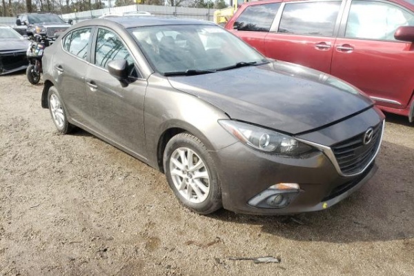 фото Mazda 3 TOURING