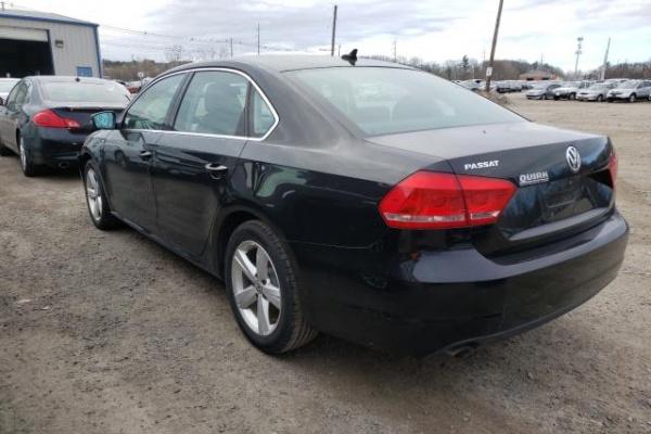 фото Volkswagen Passat S