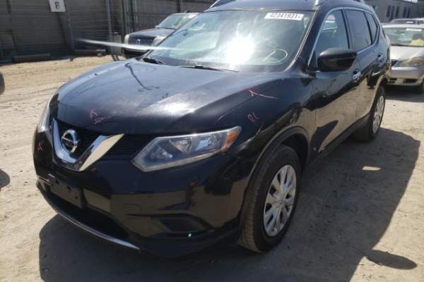 фото Nissan Rogue S