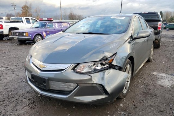 фото Chevrolet Volt LT