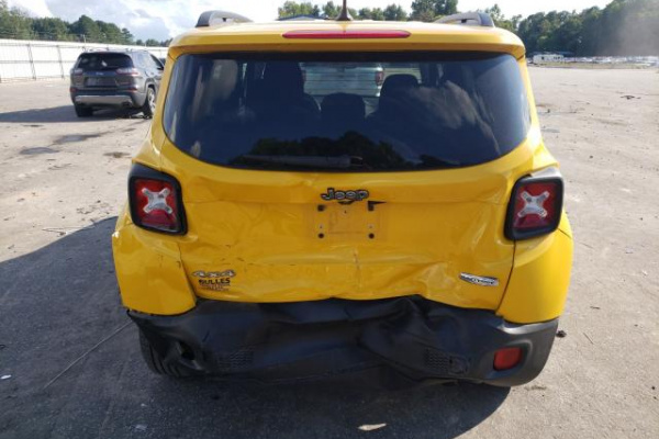 фото JEEP RENEGADE LATITUDE