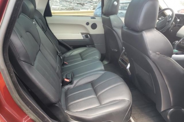 фото Land Rover RANGE ROVER SPORT HSE