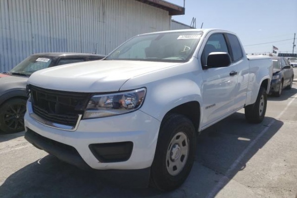 фото Chevrolet COLORADO LT