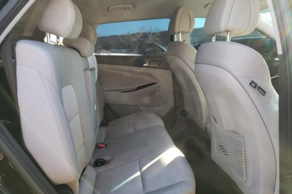 фото HYUNDAI TUCSON SEL