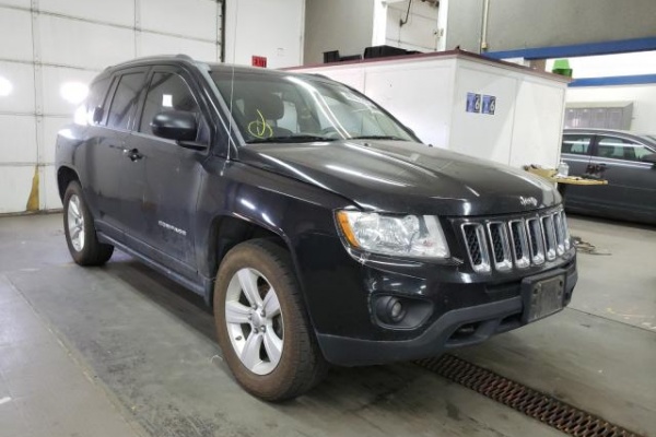 фото Jeep Compass SPORT