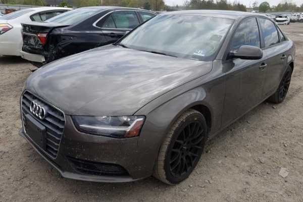 фото Audi A4 Premium