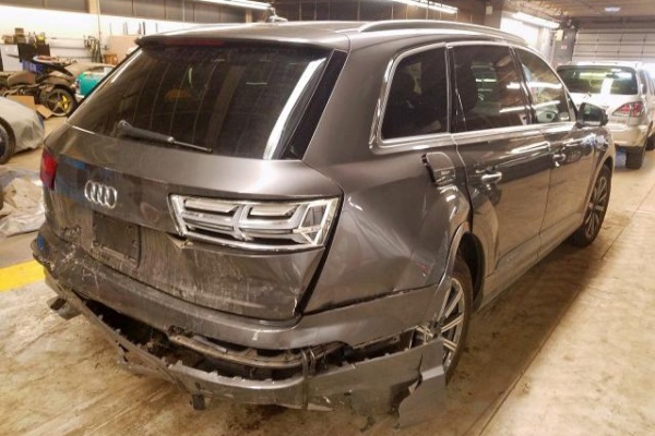 фото Audi Q7 PRESTIGE