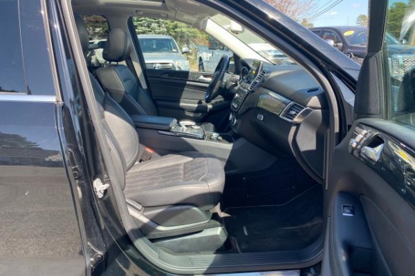фото Mercedes-Benz GLE 350 4MATIC