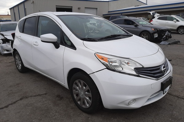 фото Nissan Versa Note