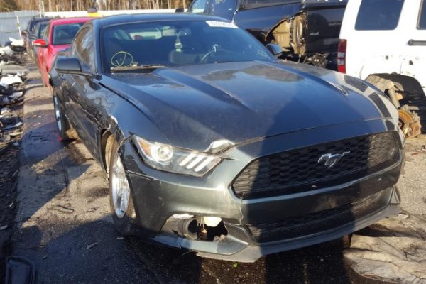 фото Ford Mustang