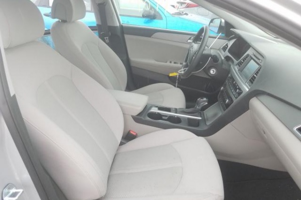 фото Hyundai Sonata SE