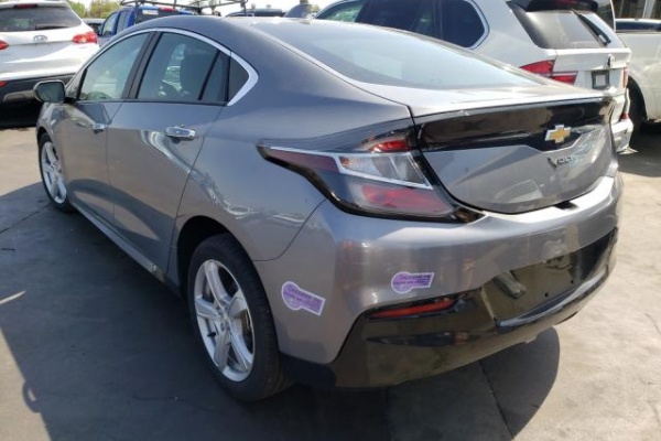 фото Chevrolet Volt LT