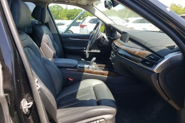 фото BMW X5 XDRIVE35D
