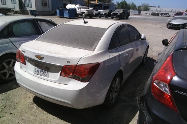 фото Chevrolet Cruze LT